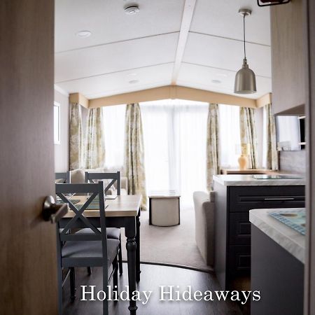 Lytchett Minster Holiday Hideaways المظهر الخارجي الصورة