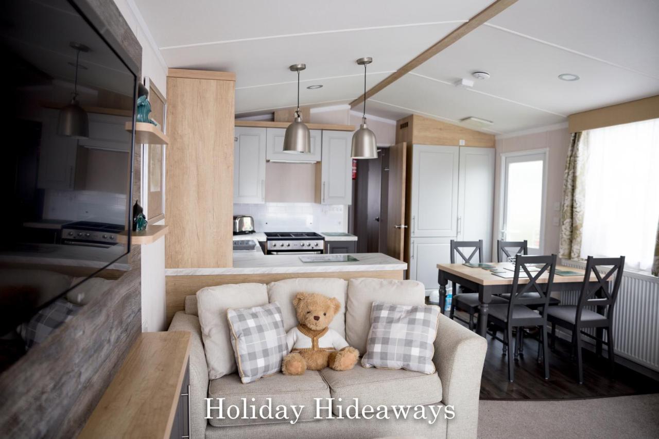 Lytchett Minster Holiday Hideaways المظهر الخارجي الصورة