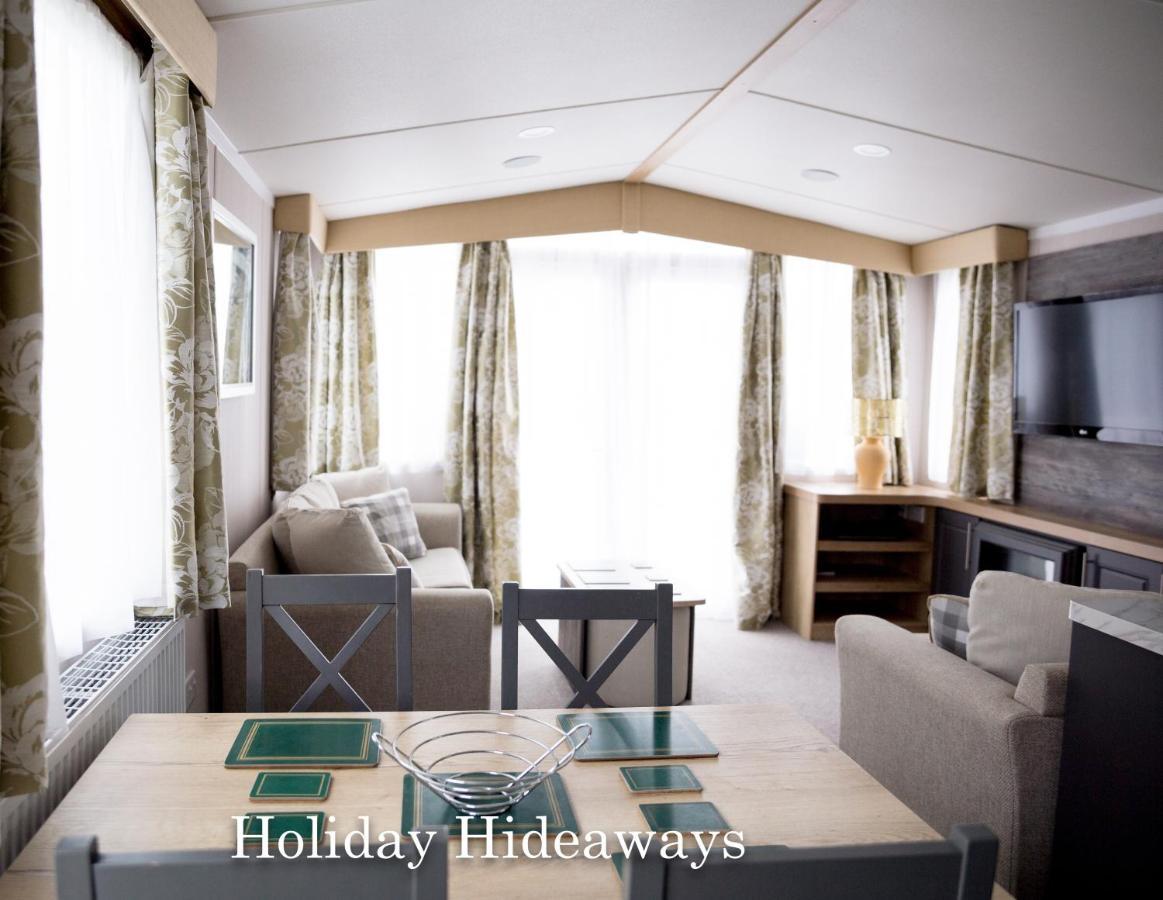 Lytchett Minster Holiday Hideaways المظهر الخارجي الصورة