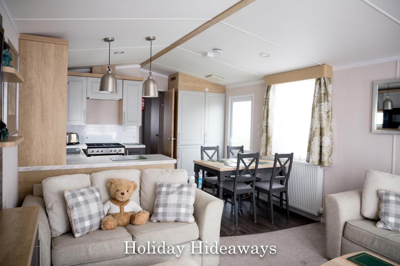 Lytchett Minster Holiday Hideaways المظهر الخارجي الصورة